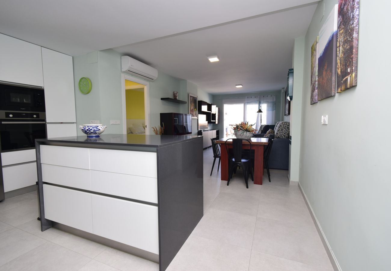 Apartamento en Benidorm - EMALCO (2 DORMITORIOS)