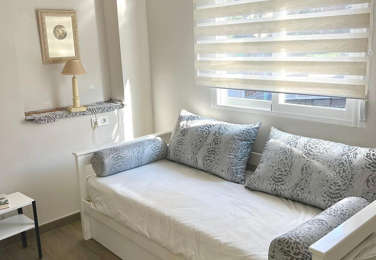 Apartamento en Benidorm - DON PACO (2 DORMITORIO) - 4 personas