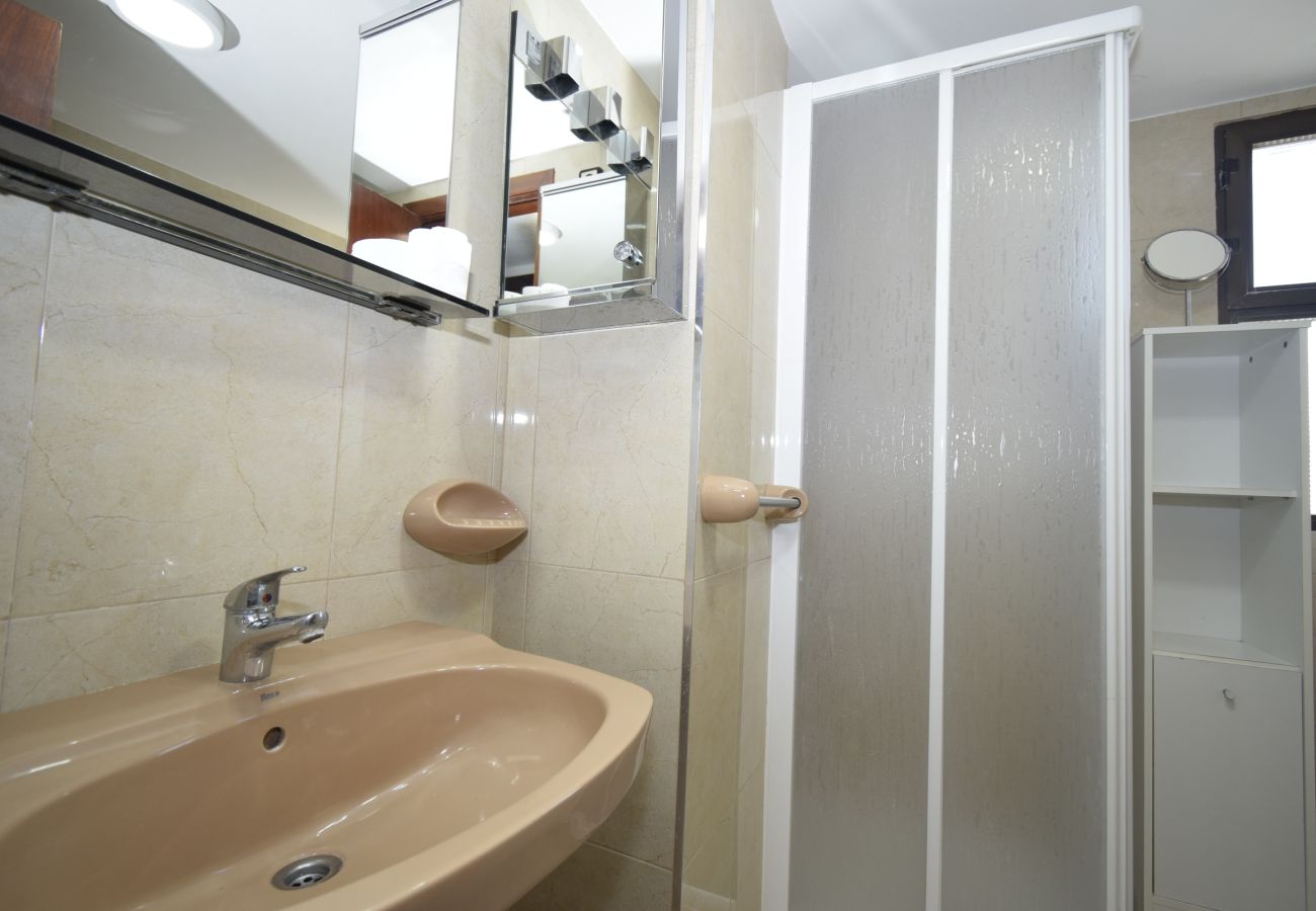 Apartamento en Benidorm - LOS GEMELOS (3 DORMITORIOS)