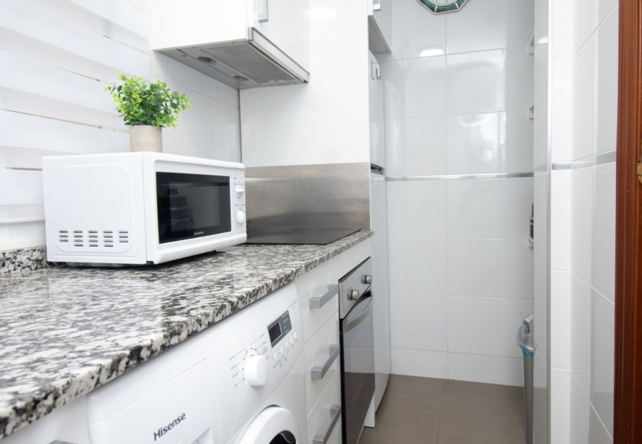 Apartamento en Benidorm - TOMAS ORTUÑO 2C (1 DORMITORIO)